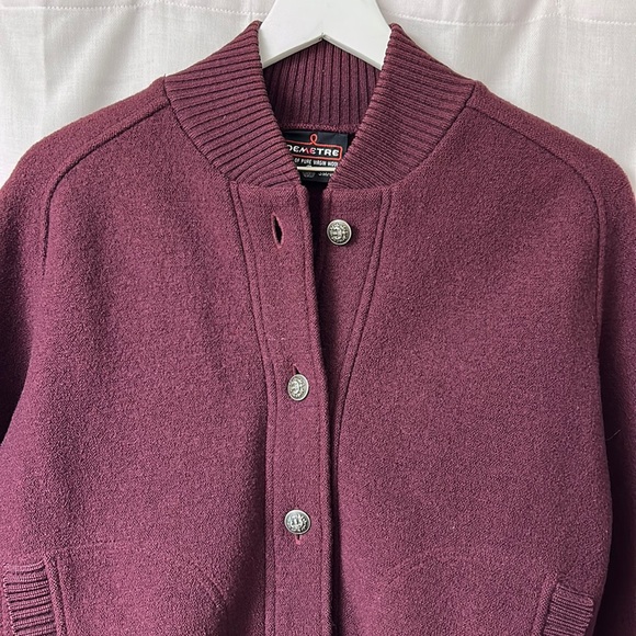 Size Small Demetre Ladies Wool Sweater - Picture 2 of 6